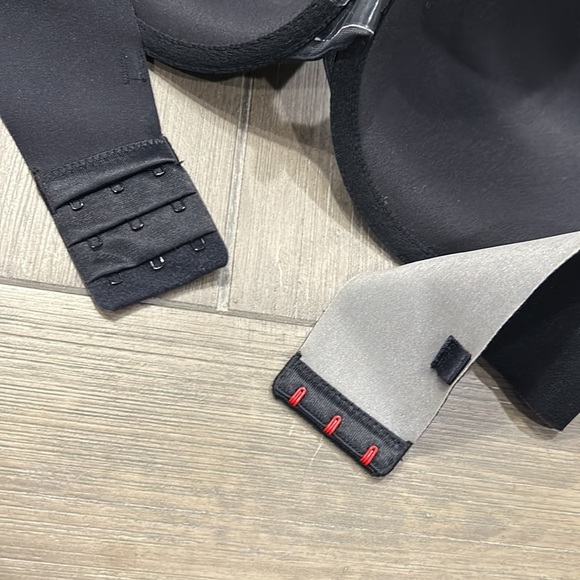 Spanx Up For Anything Strapless Bra - Picture 8 of 8